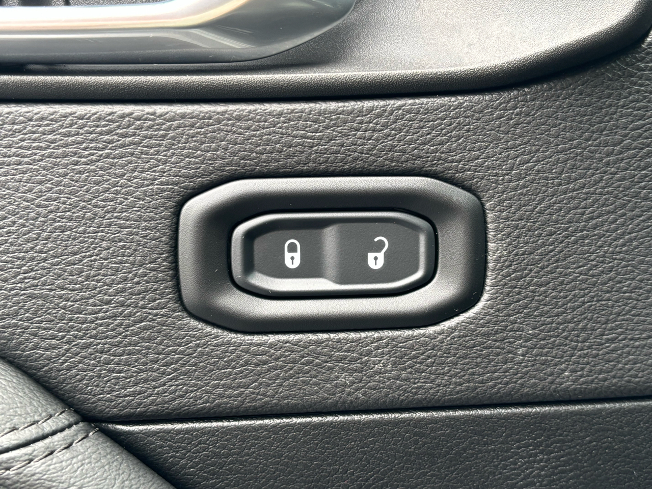 Jeep Wrangler Unlimited Sahara 2021