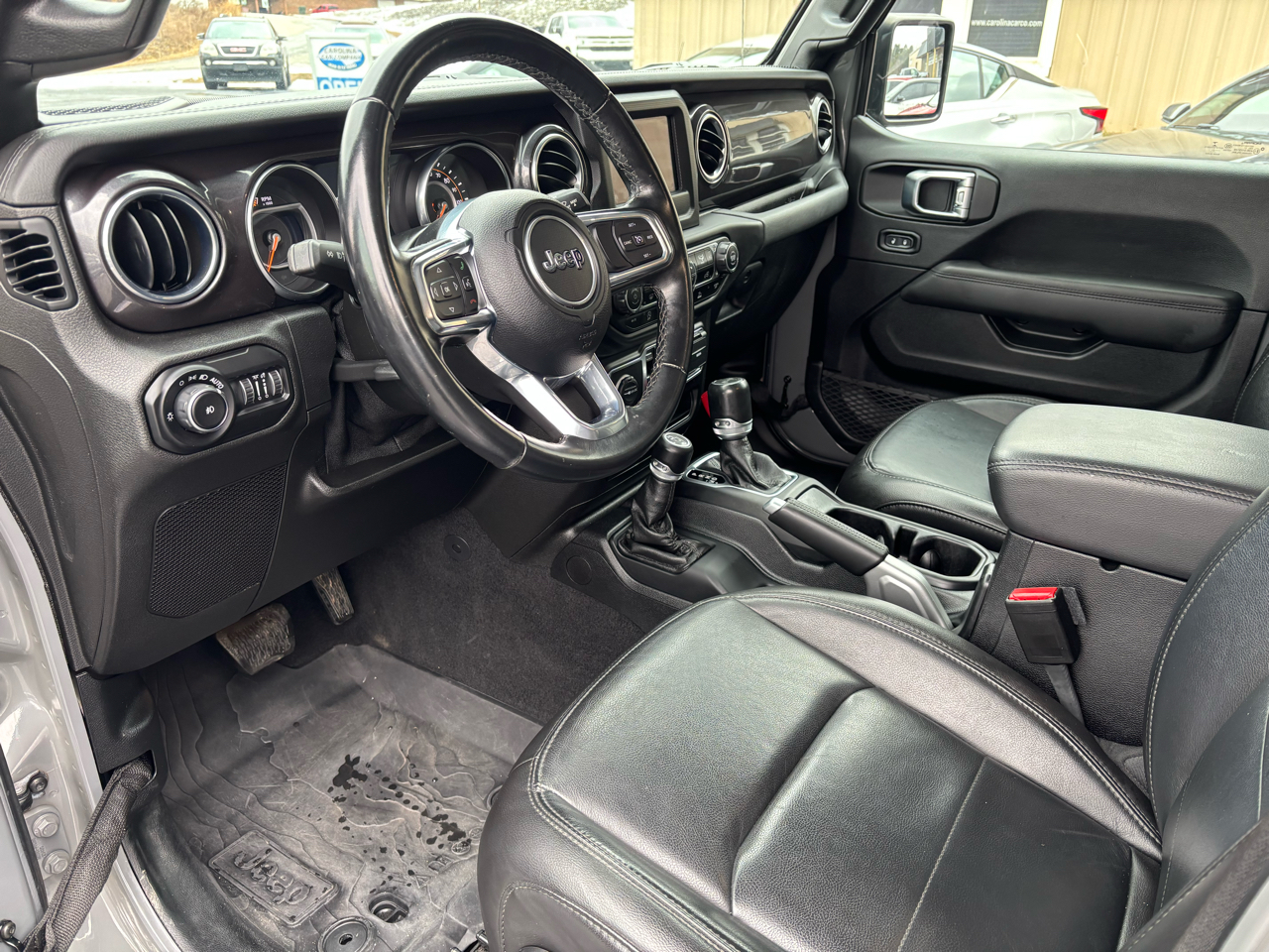 Jeep Wrangler Unlimited Sahara 2021