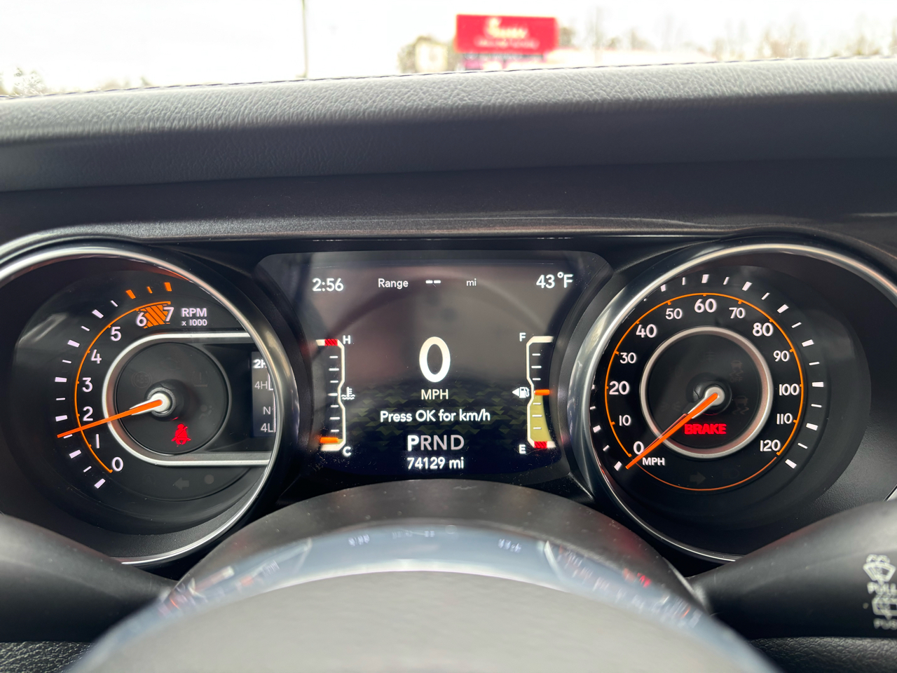 Jeep Wrangler Unlimited Sahara 2021