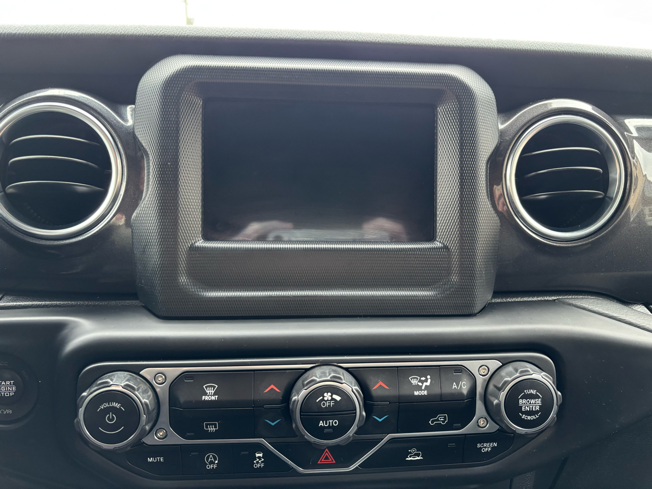 Jeep Wrangler Unlimited Sahara 2021