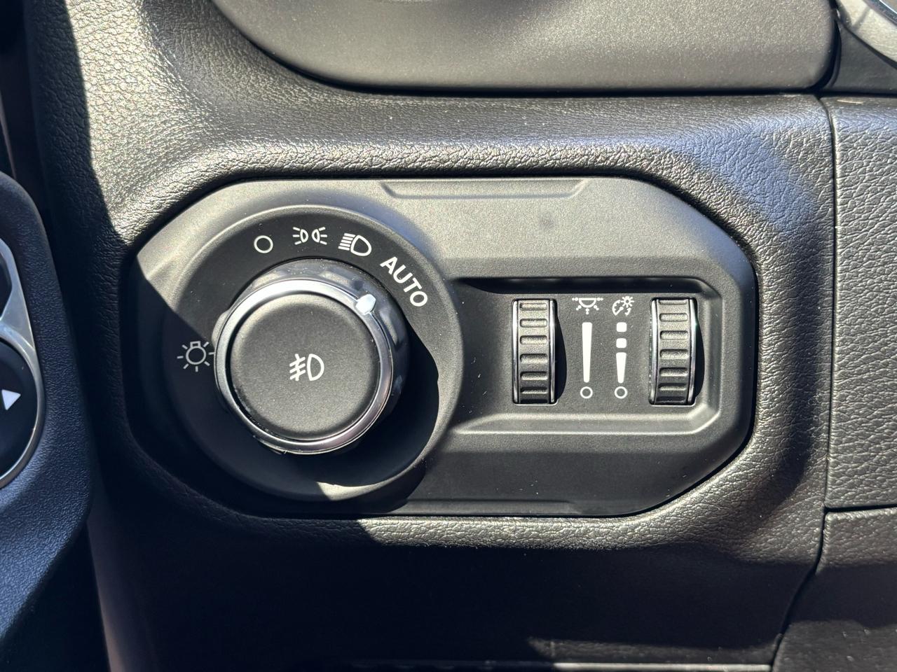 Jeep Wrangler Unlimited Willys 4x4 2021