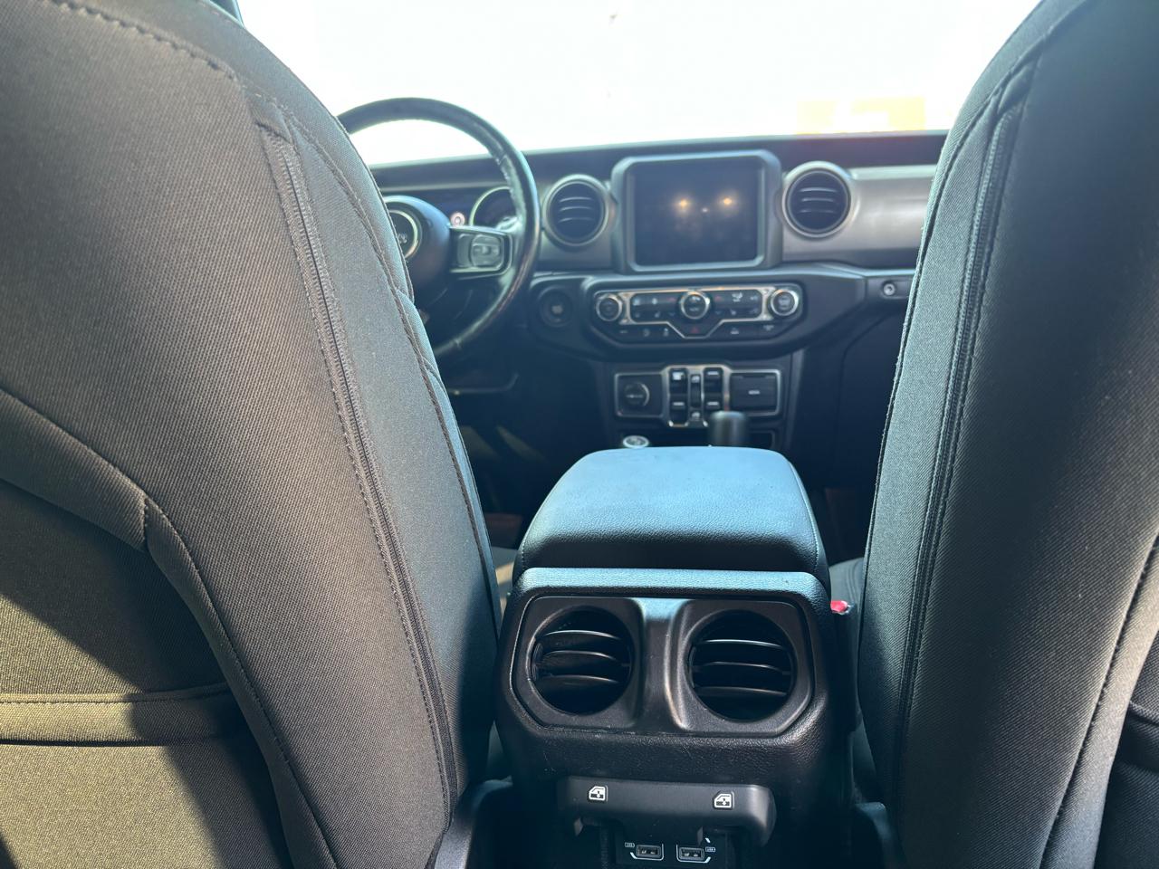 Jeep Wrangler Unlimited Willys 4x4 2021