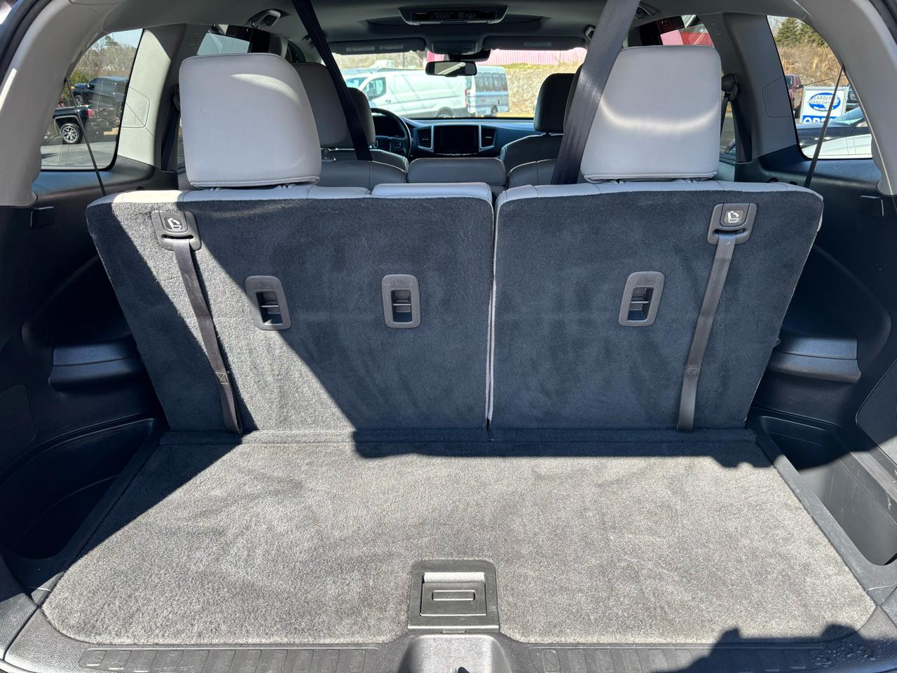 Honda Pilot Touring 2WD 2016