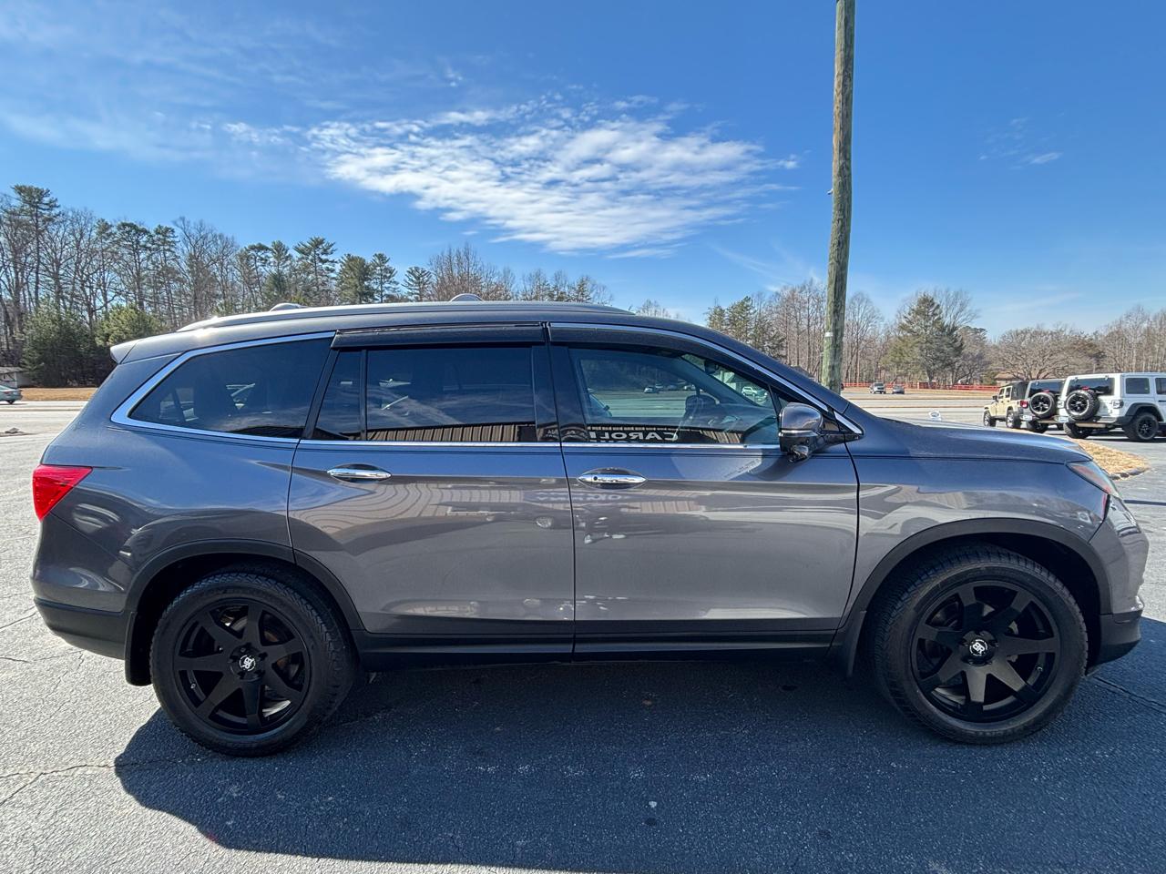 Honda Pilot Touring 2WD 2016