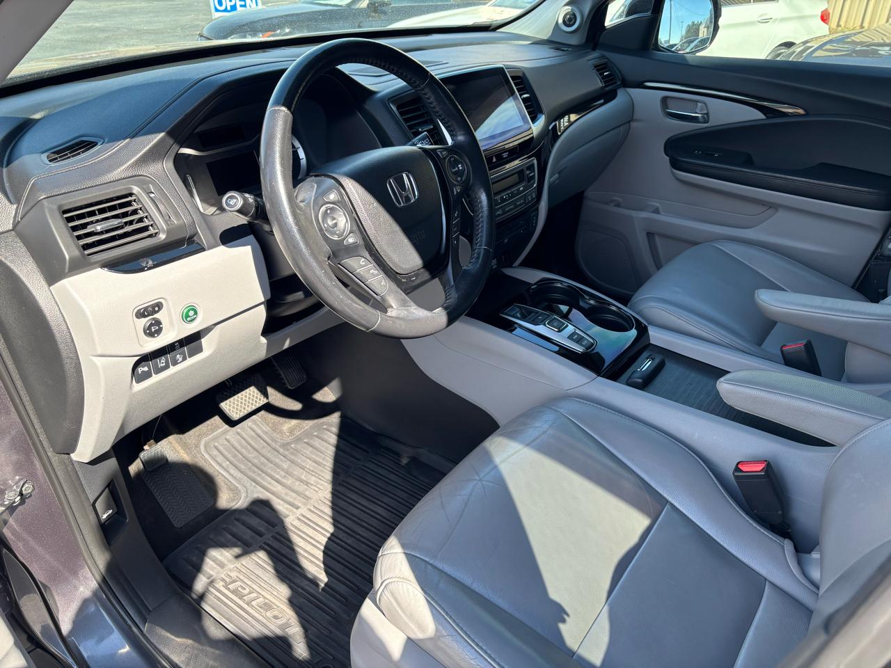 Honda Pilot Touring 2WD 2016