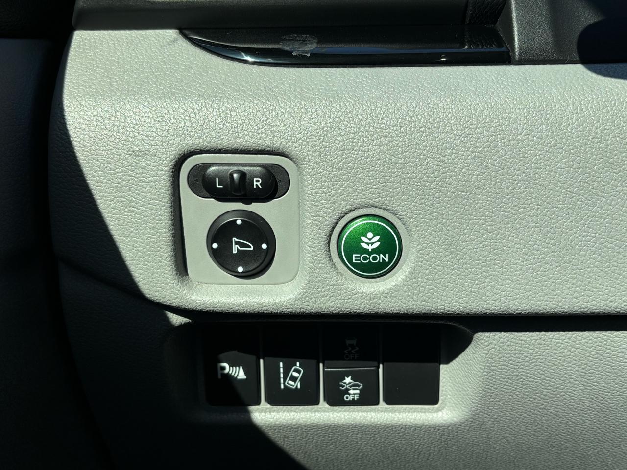 Honda Pilot Touring 2WD 2016