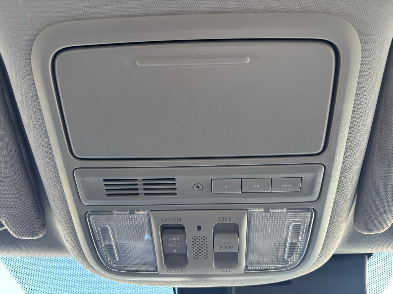 Honda Pilot Touring 2WD 2016