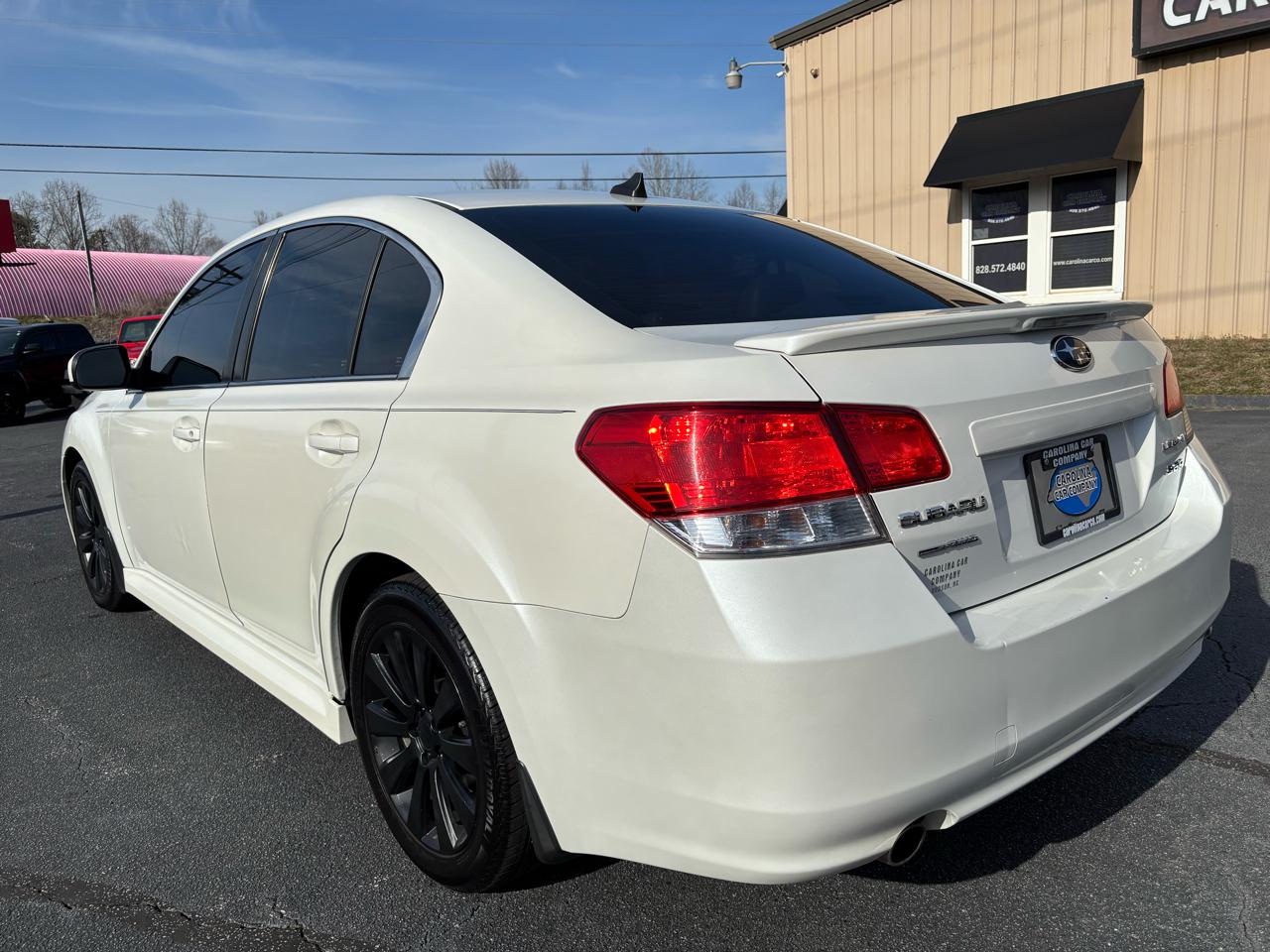 Subaru Legacy 3.6R Limited 2011