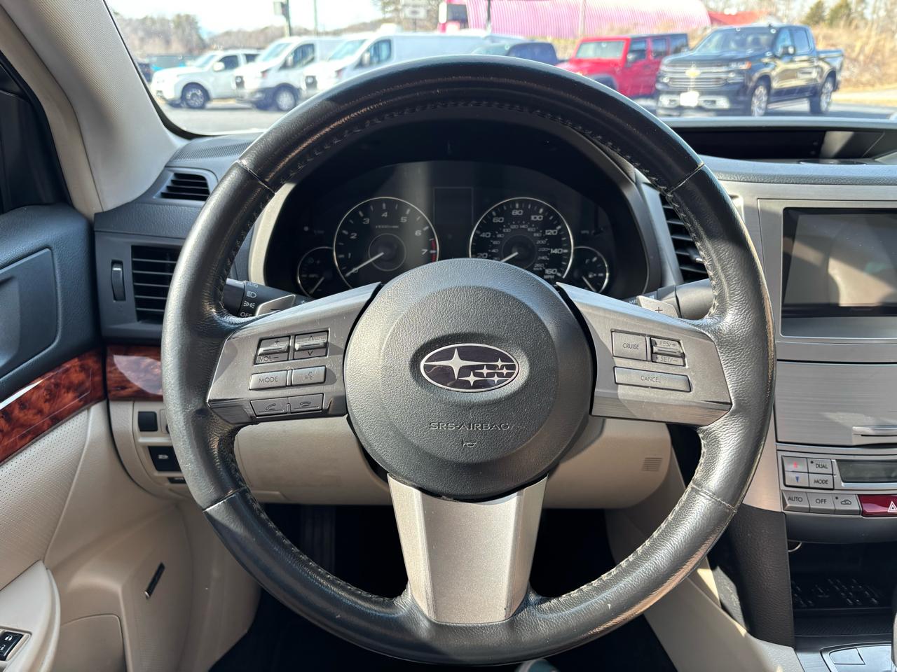 Subaru Legacy 3.6R Limited 2011