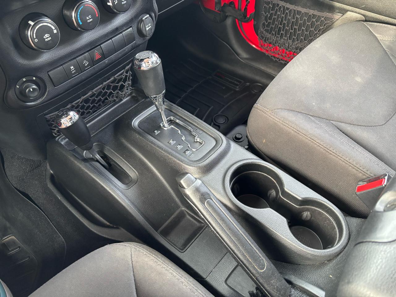 Jeep Wrangler Unlimited Sport 4WD 2017