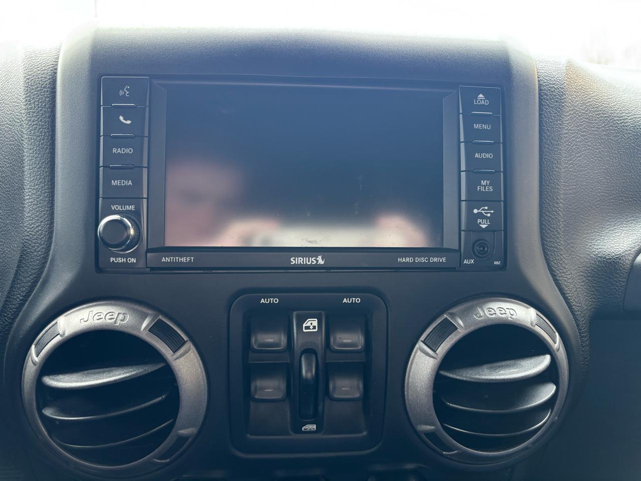 Jeep Wrangler Unlimited Sport 4WD 2015