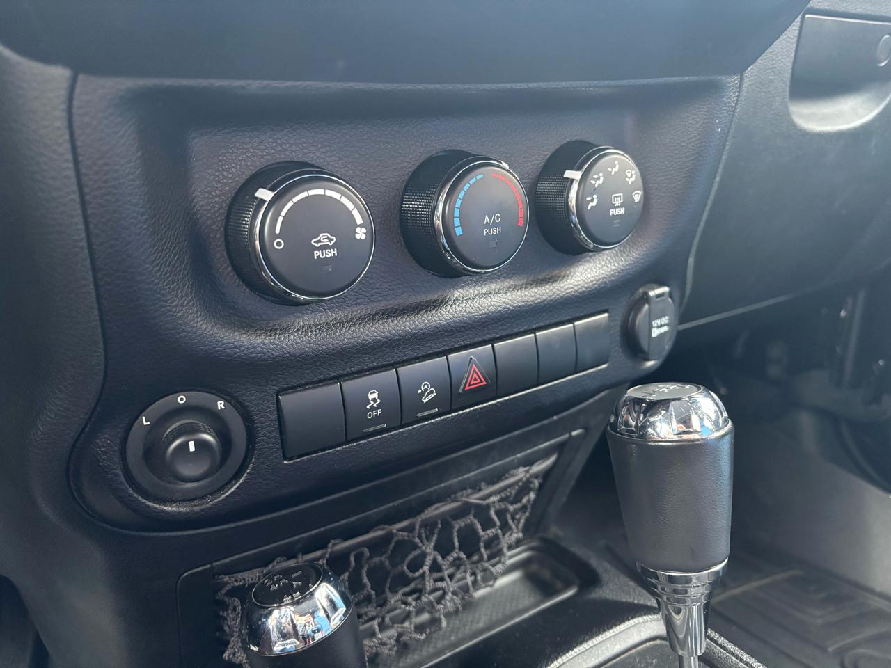 Jeep Wrangler Unlimited Sport 4WD 2015