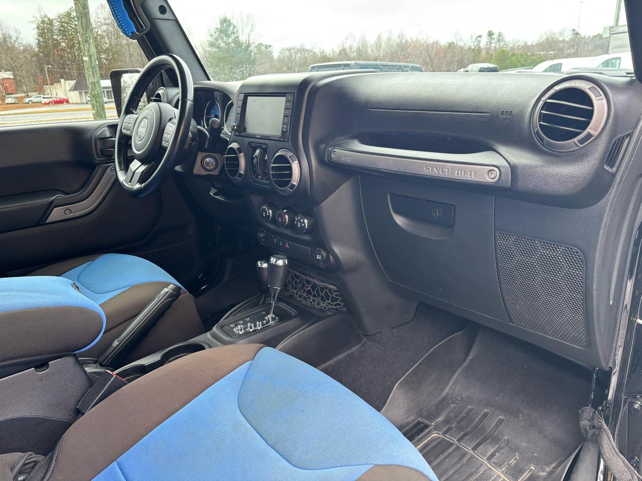 Jeep Wrangler Unlimited Sport 4WD 2015