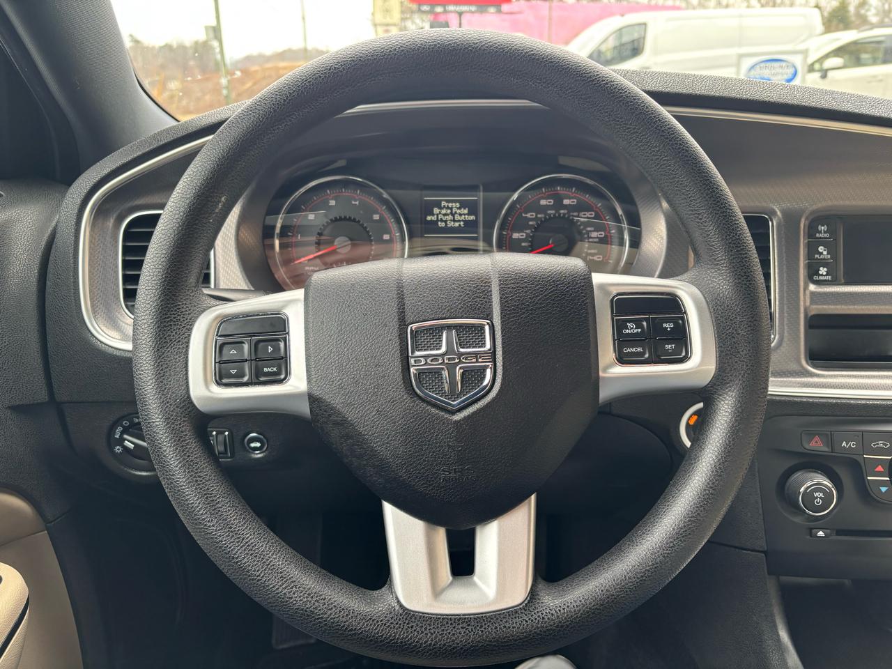 Dodge Charger SE 2011