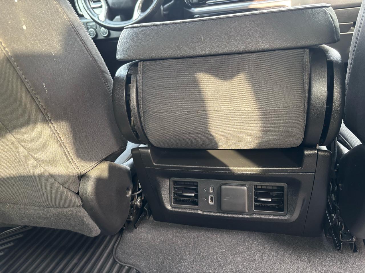 Chevrolet Silverado 1500 LT Crew Cab 4WD 2022