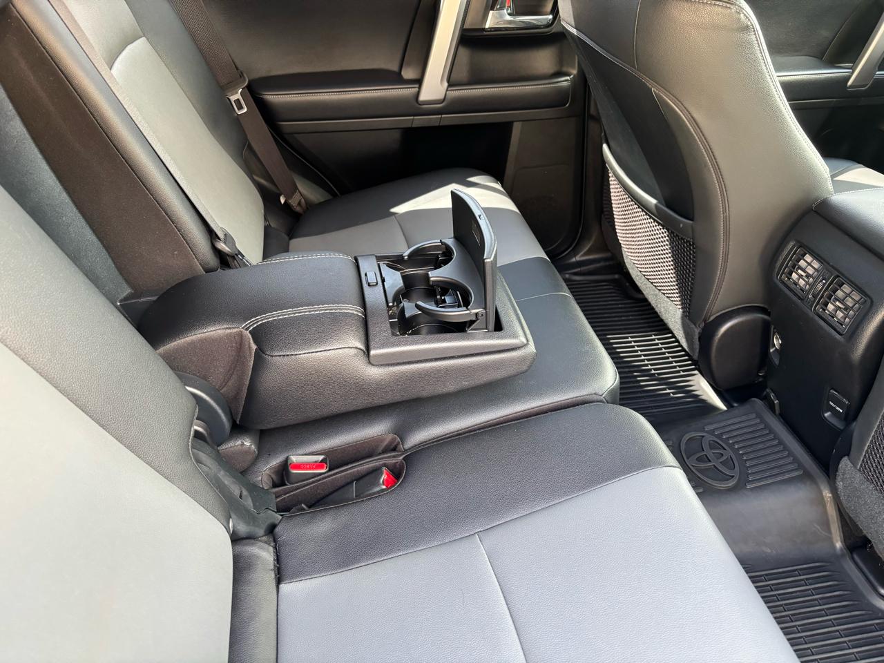 Toyota 4Runner SR5 Premium 4WD 2019