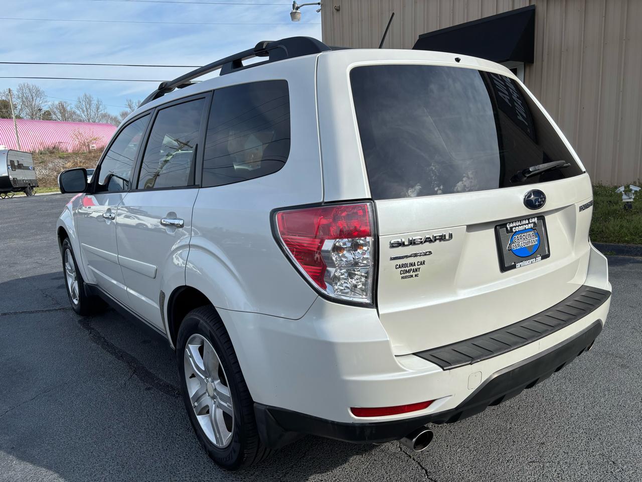 Subaru Forester 2.5X Premium 2010