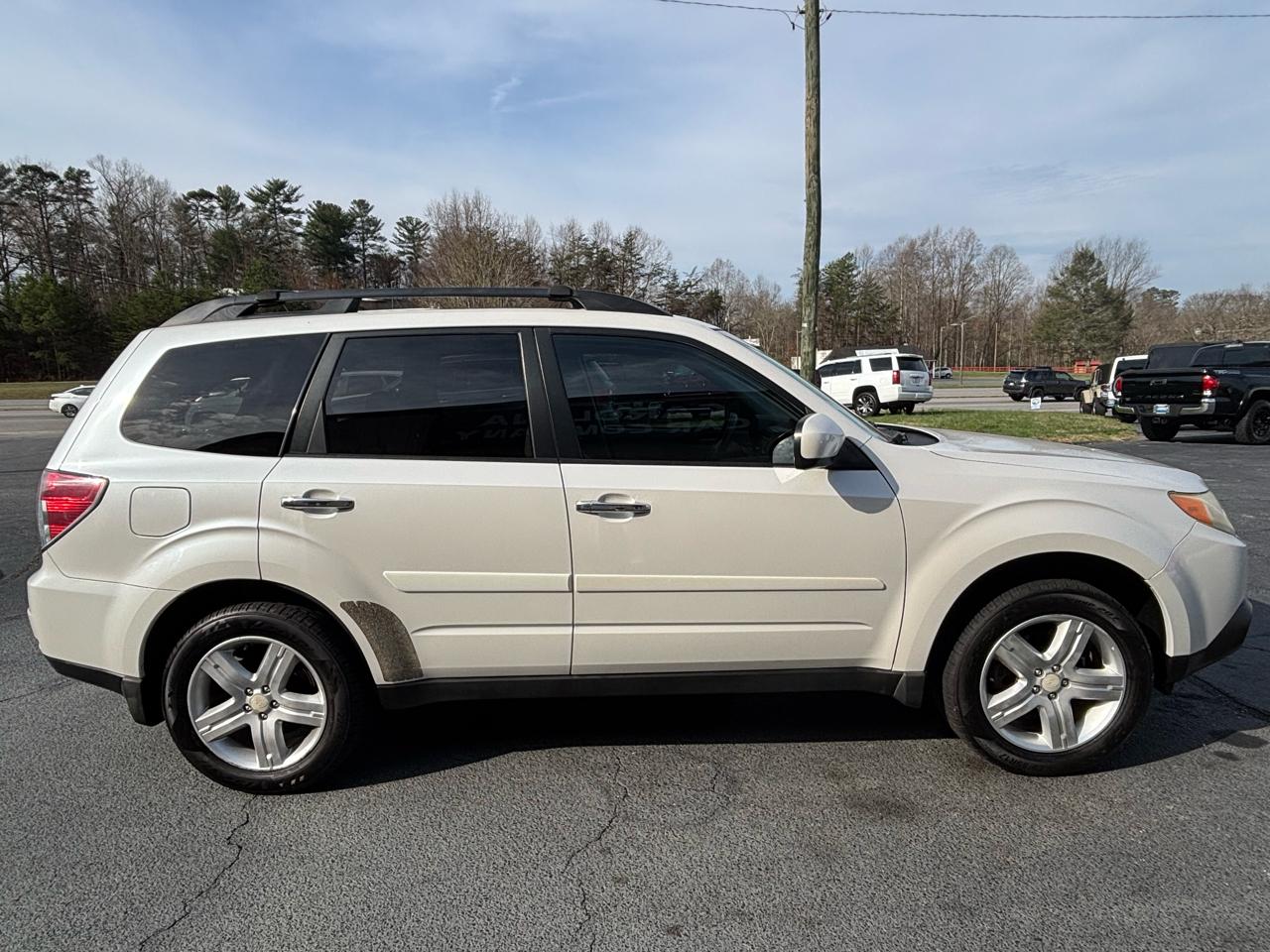 Subaru Forester 2.5X Premium 2010