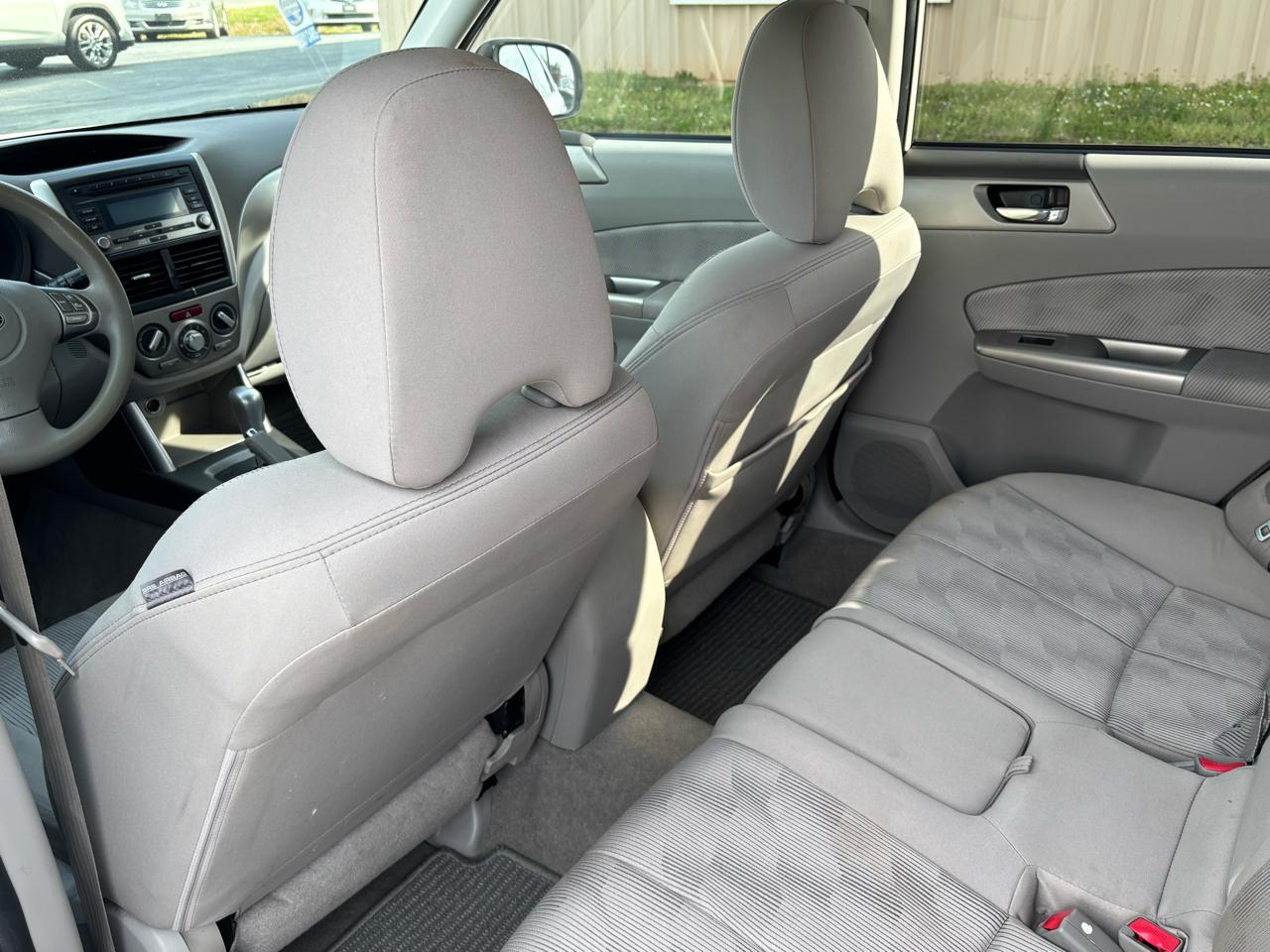 Subaru Forester 2.5X Premium 2010