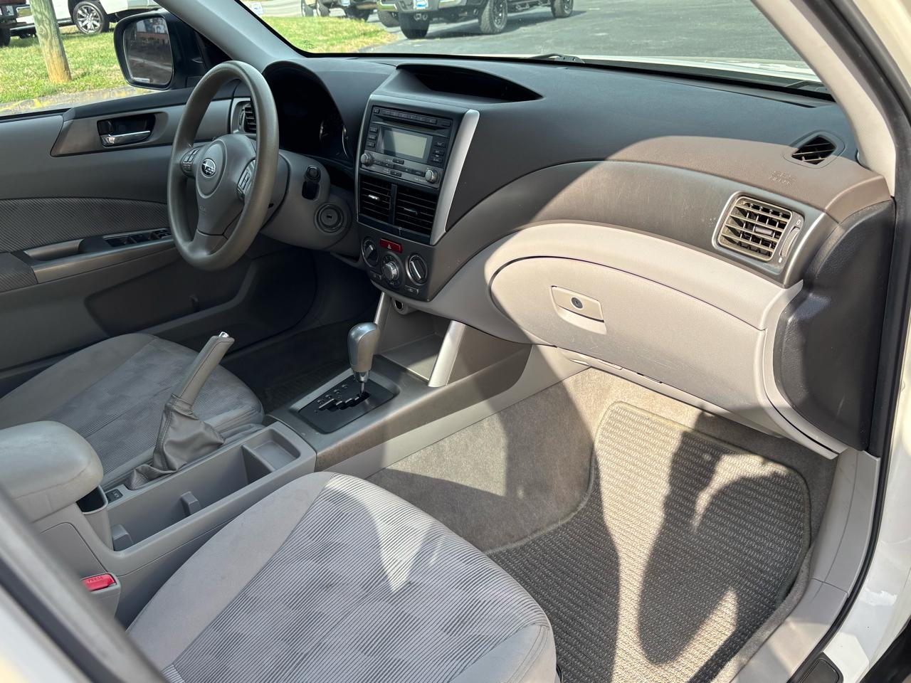 Subaru Forester 2.5X Premium 2010