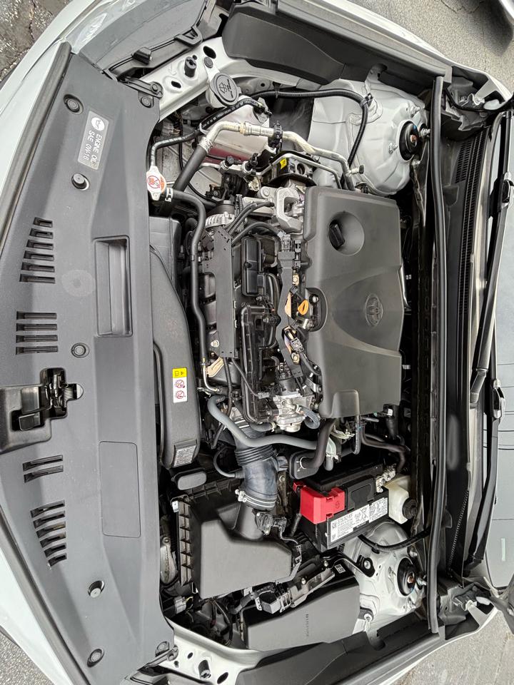 Toyota Camry SE 2023