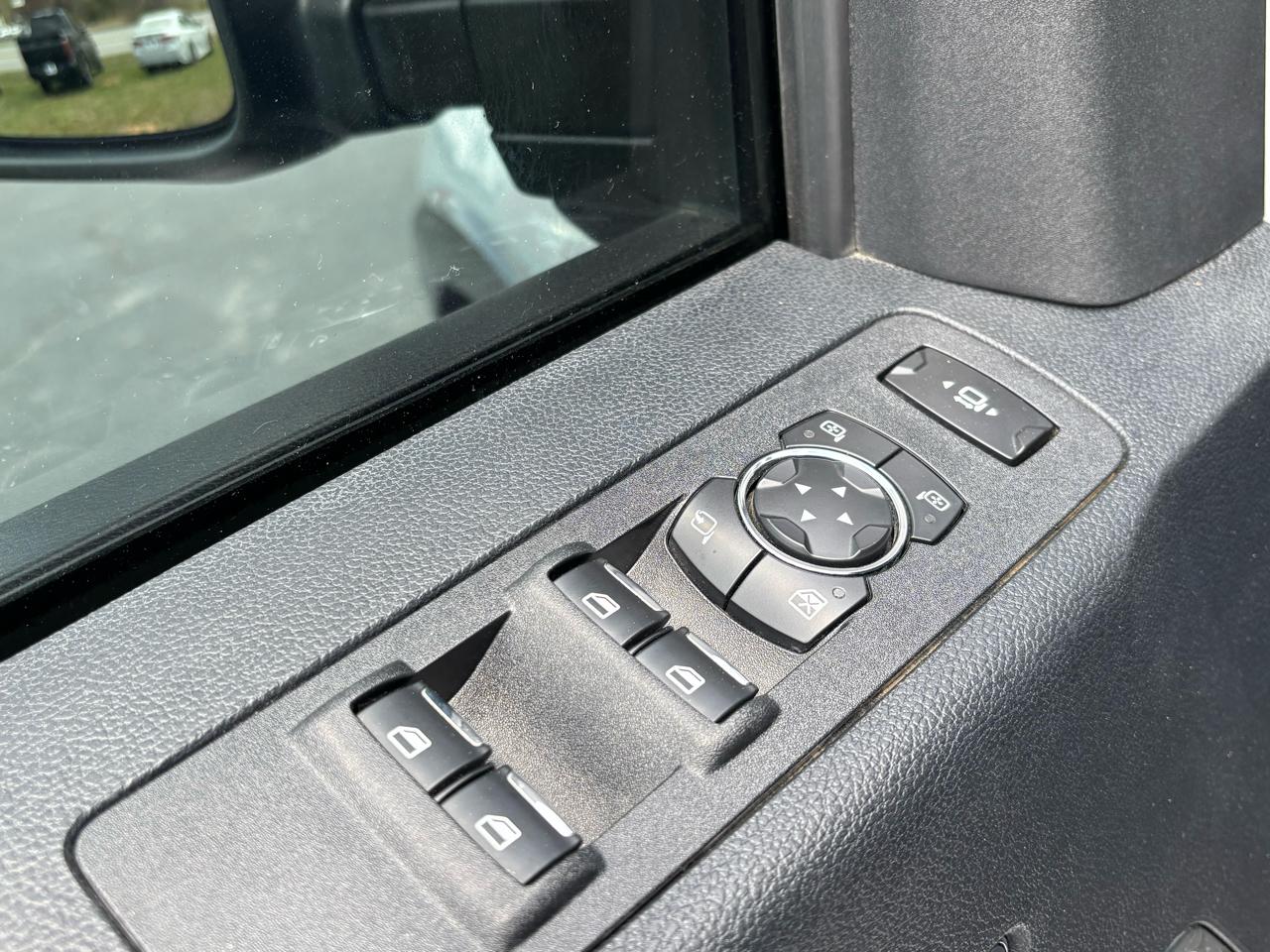 Ford F-350 SD Lariat Crew Cab 4WD 2017