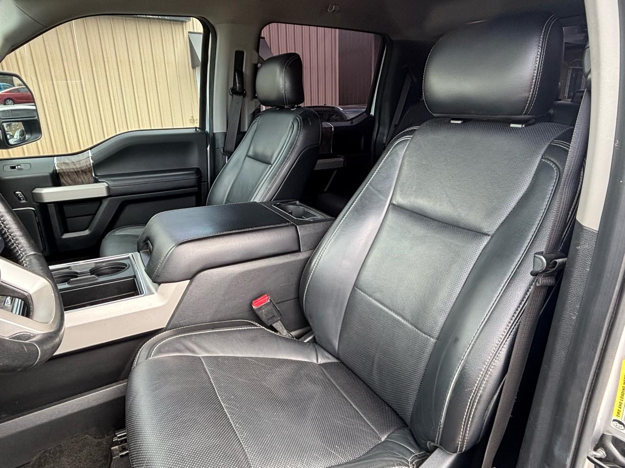 Ford F-350 SD Lariat Crew Cab 4WD 2017