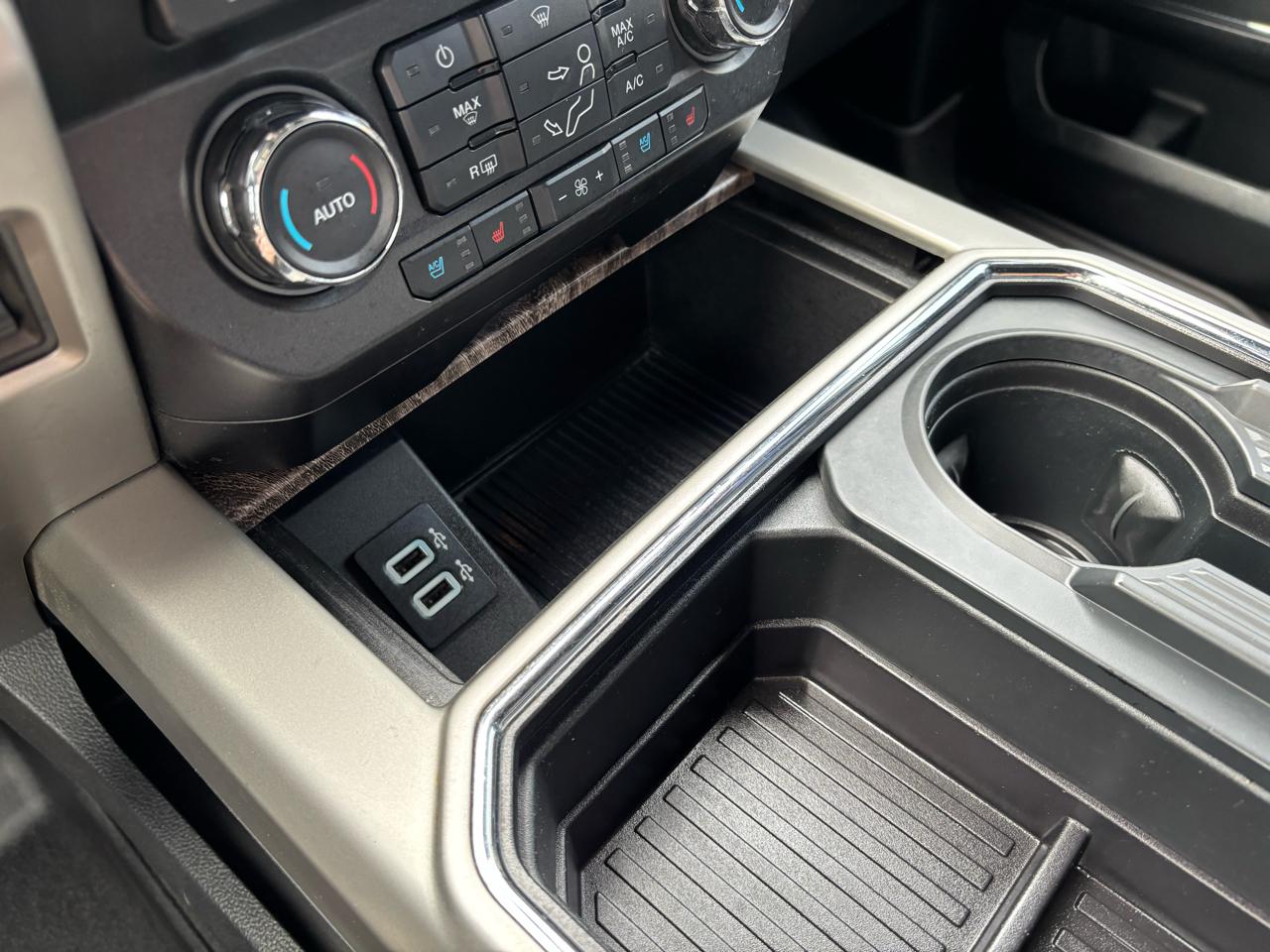 Ford F-350 SD Lariat Crew Cab 4WD 2017