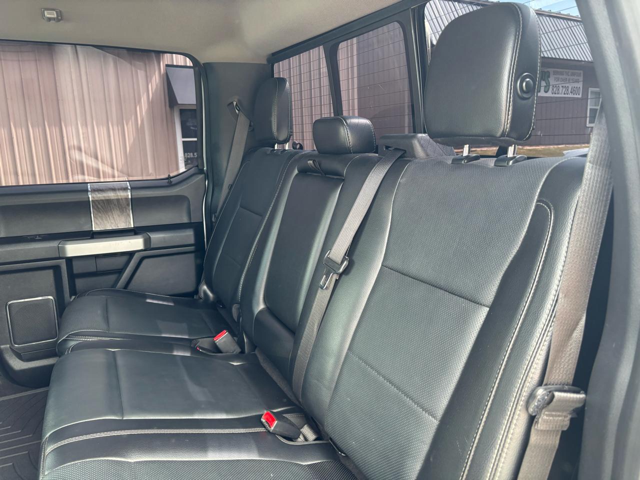 Ford F-350 SD Lariat Crew Cab 4WD 2017