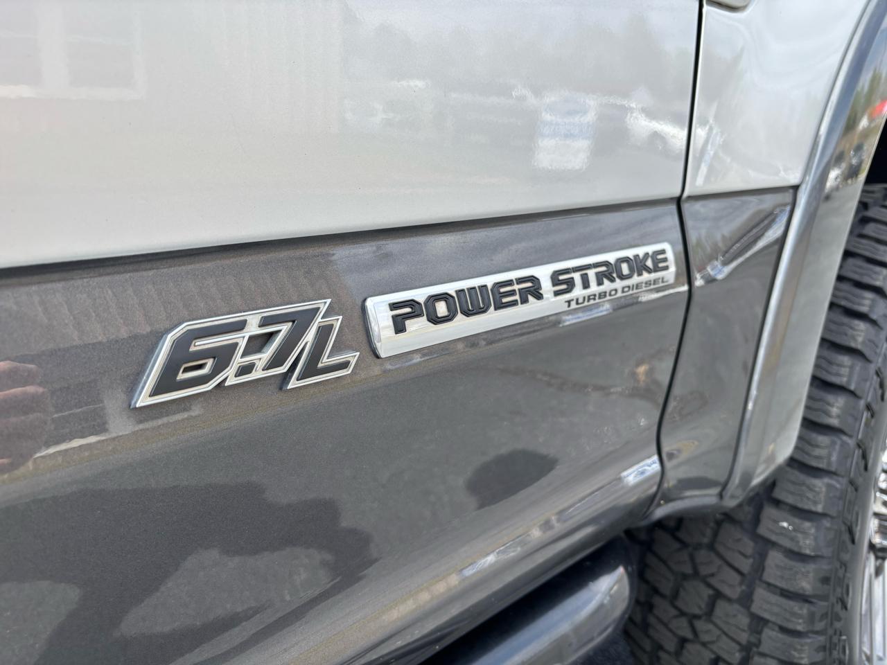 Ford F-350 SD Lariat Crew Cab 4WD 2017