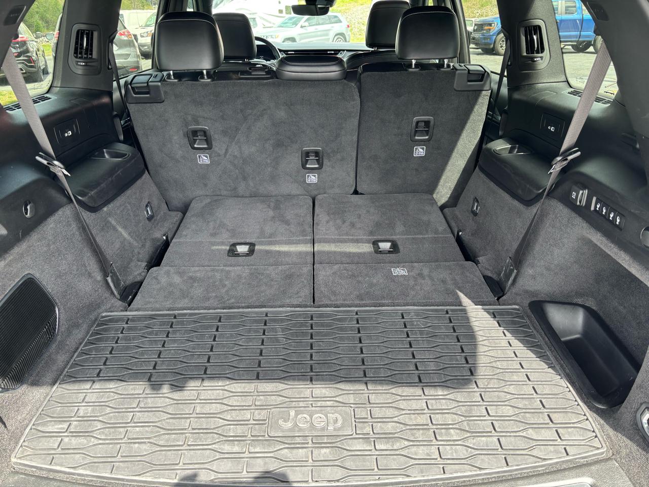 Jeep Grand Cherokee L Overland 4WD 2021