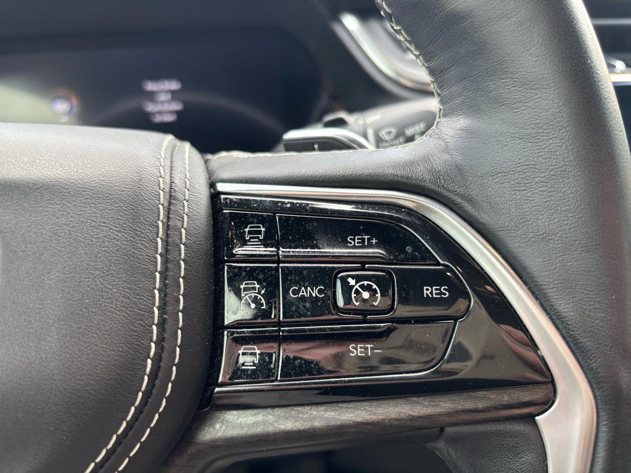 Jeep Grand Cherokee L Overland 4WD 2021