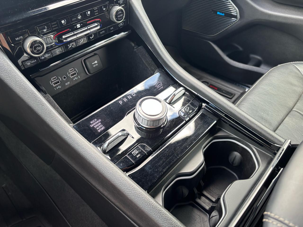 Jeep Grand Cherokee L Overland 4WD 2021