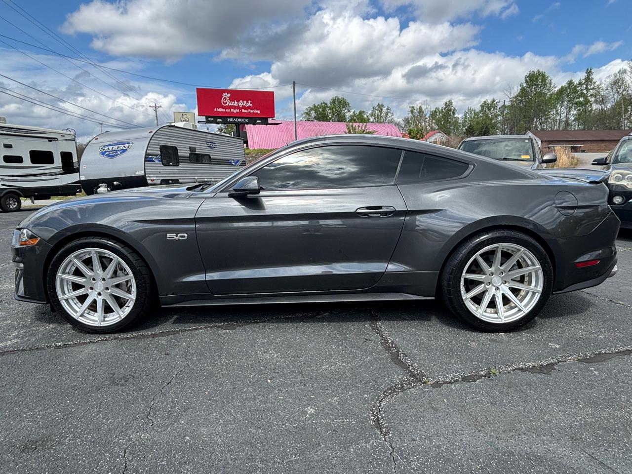 Ford Mustang GT Premium Coupe 2019