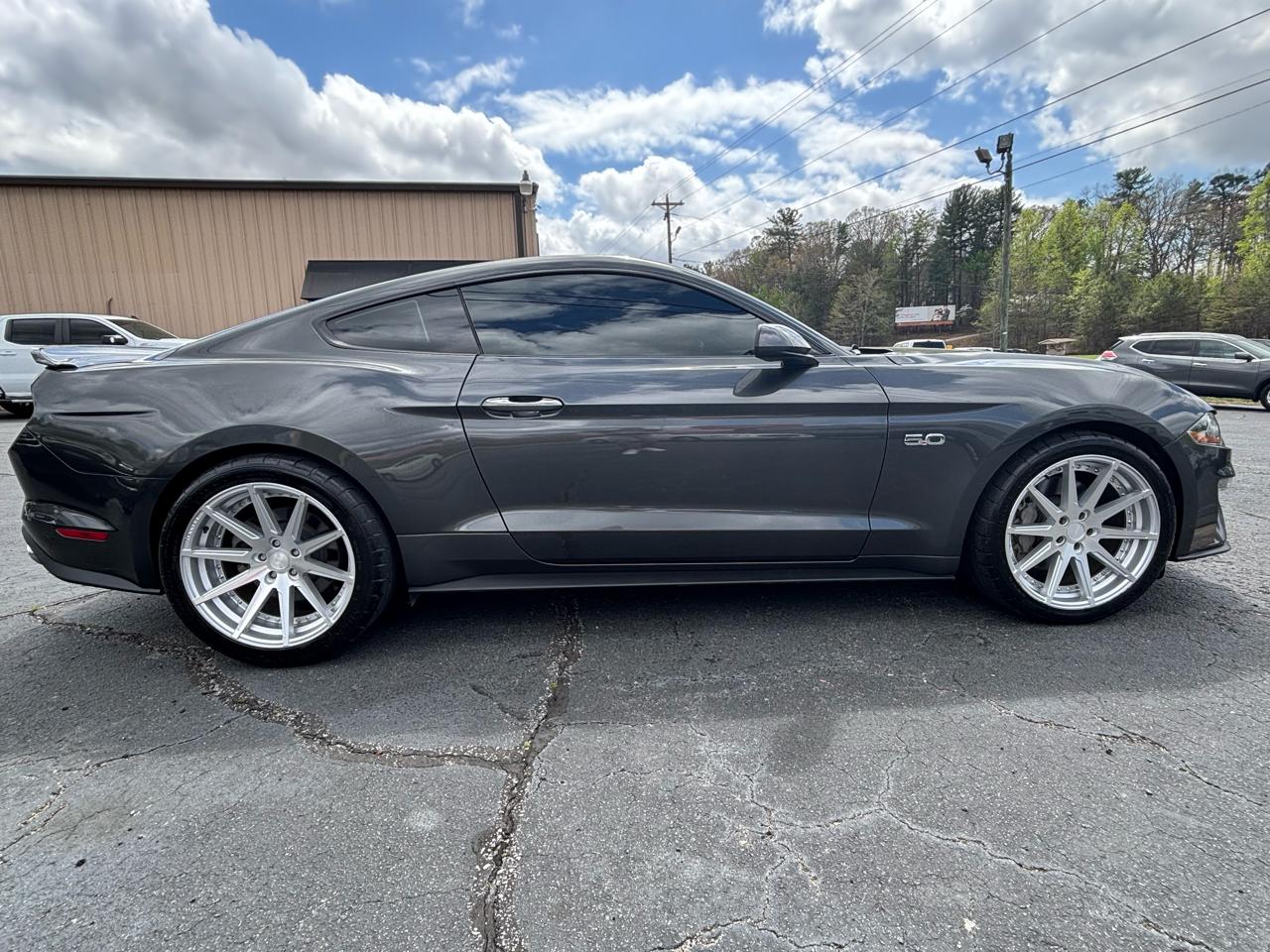 Ford Mustang GT Premium Coupe 2019