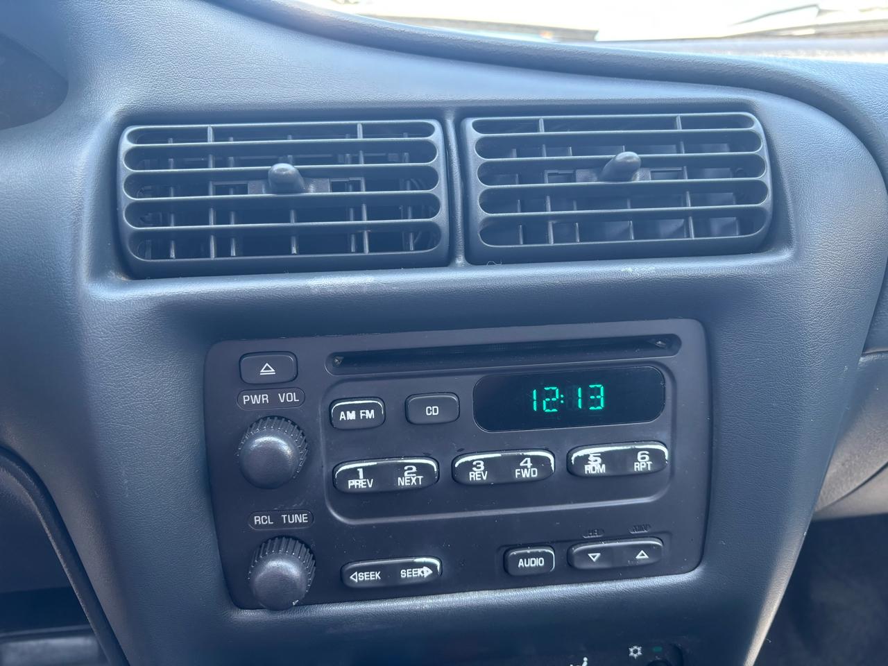 Chevrolet Cavalier Sedan 2003