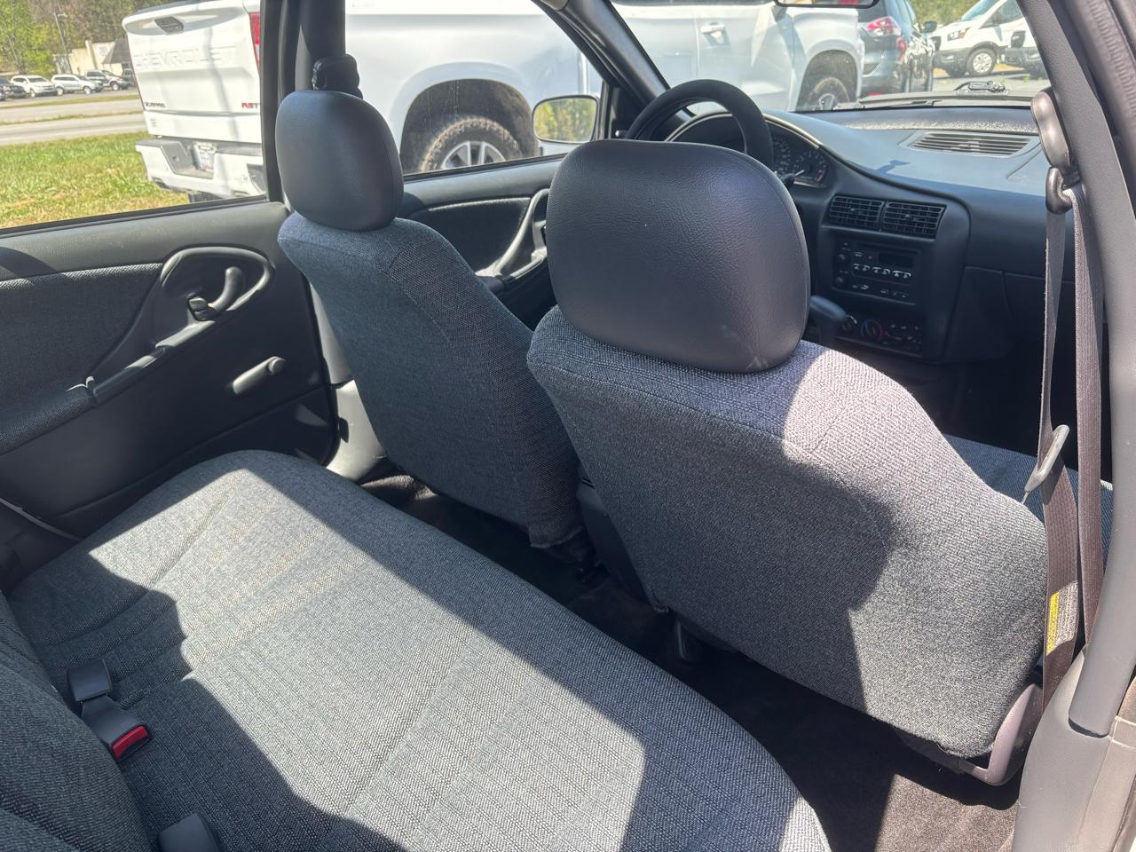 Chevrolet Cavalier Sedan 2003