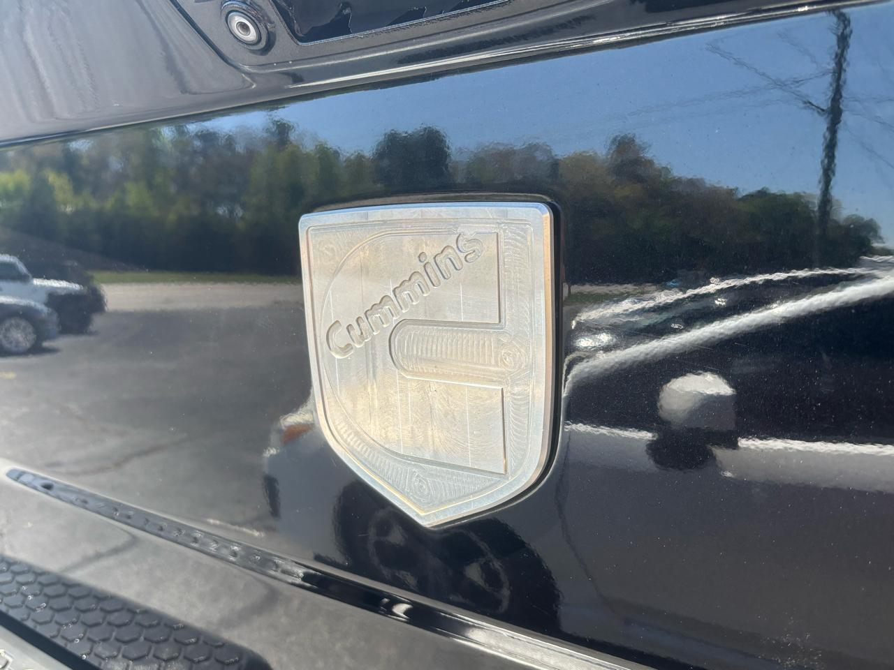 RAM 2500 SLT Crew Cab SWB 4WD 2015