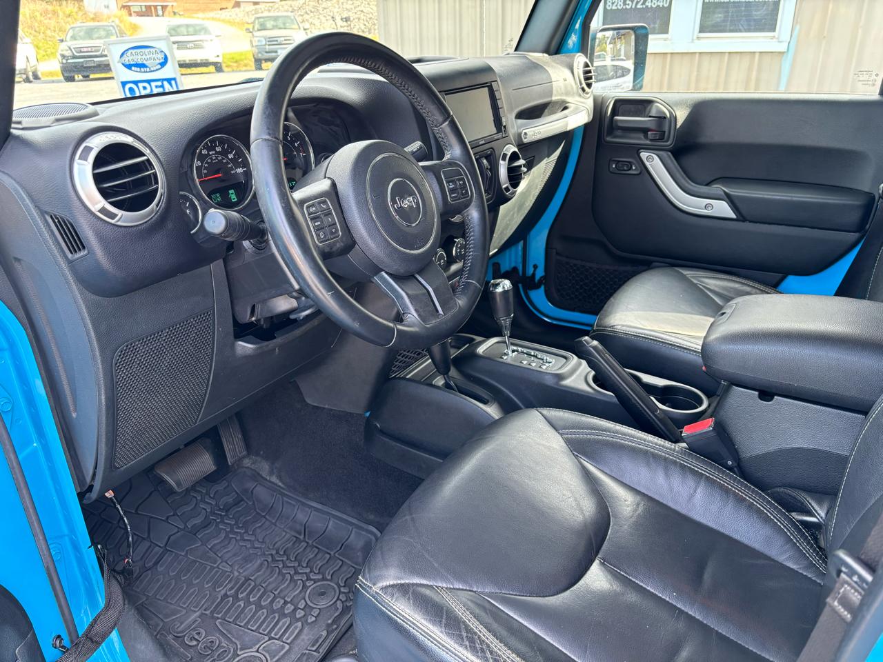 Jeep Wrangler Unlimited Sahara 4WD 2017