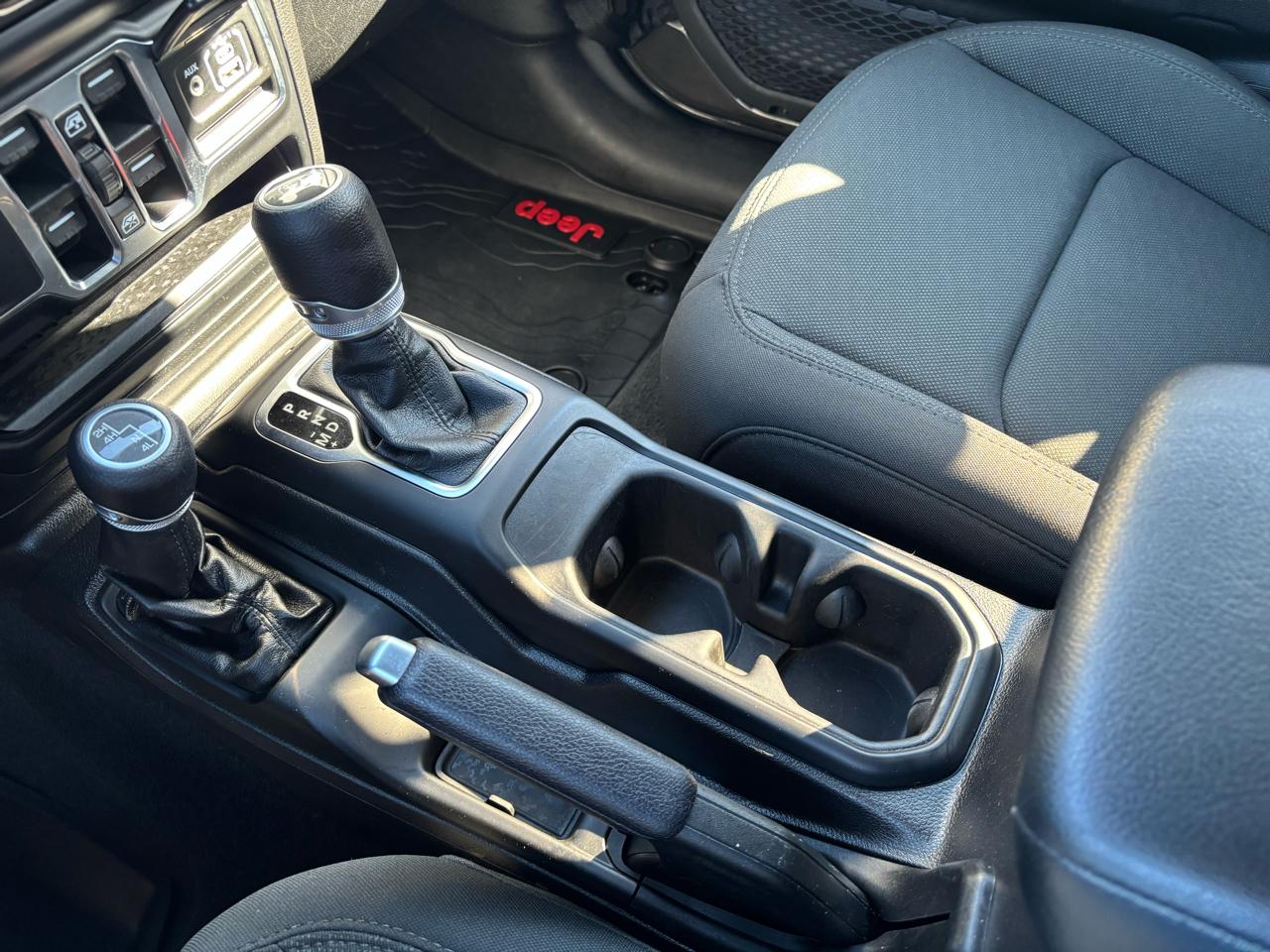 Jeep Wrangler Unlimited Sport 2020