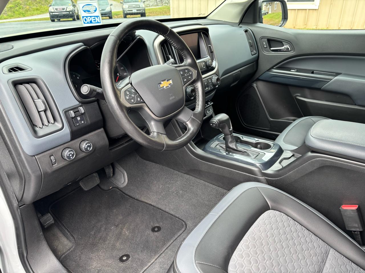 Chevrolet Colorado Z71 Crew Cab 4WD 2021