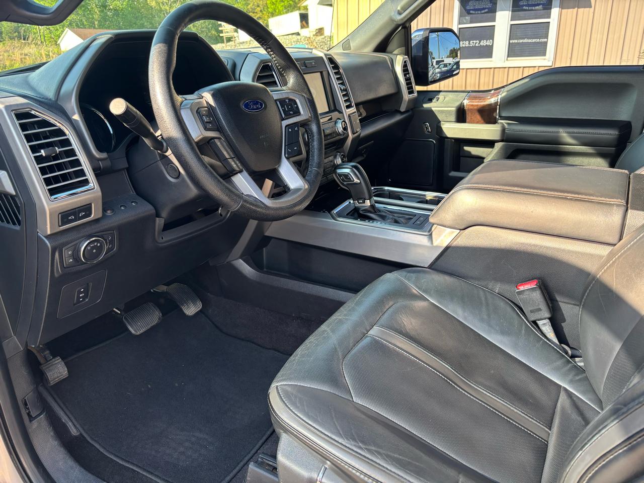 Ford F-150 Platinum SuperCrew 5.5-ft. Bed 4WD 2016