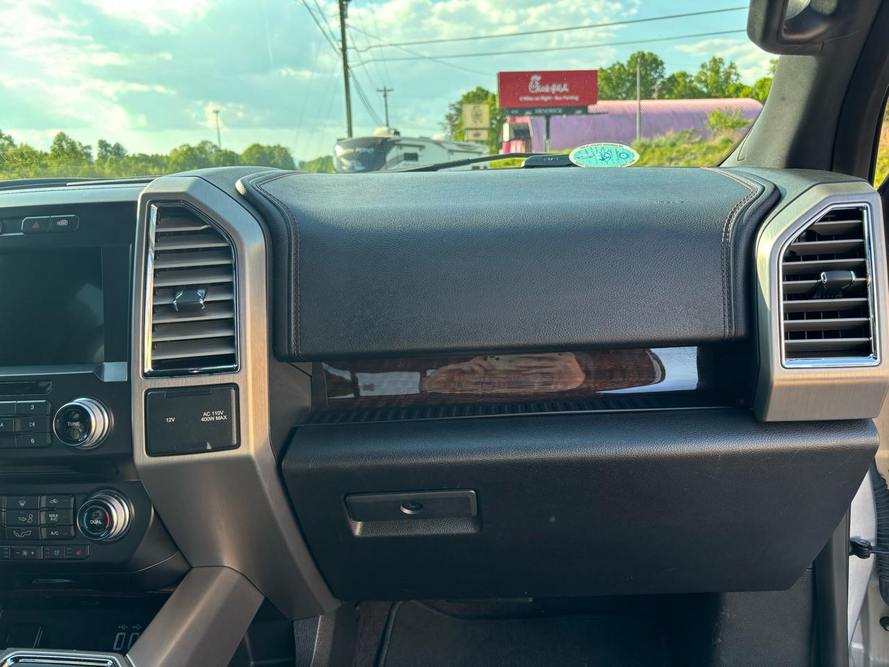 Ford F-150 Platinum SuperCrew 5.5-ft. Bed 4WD 2016