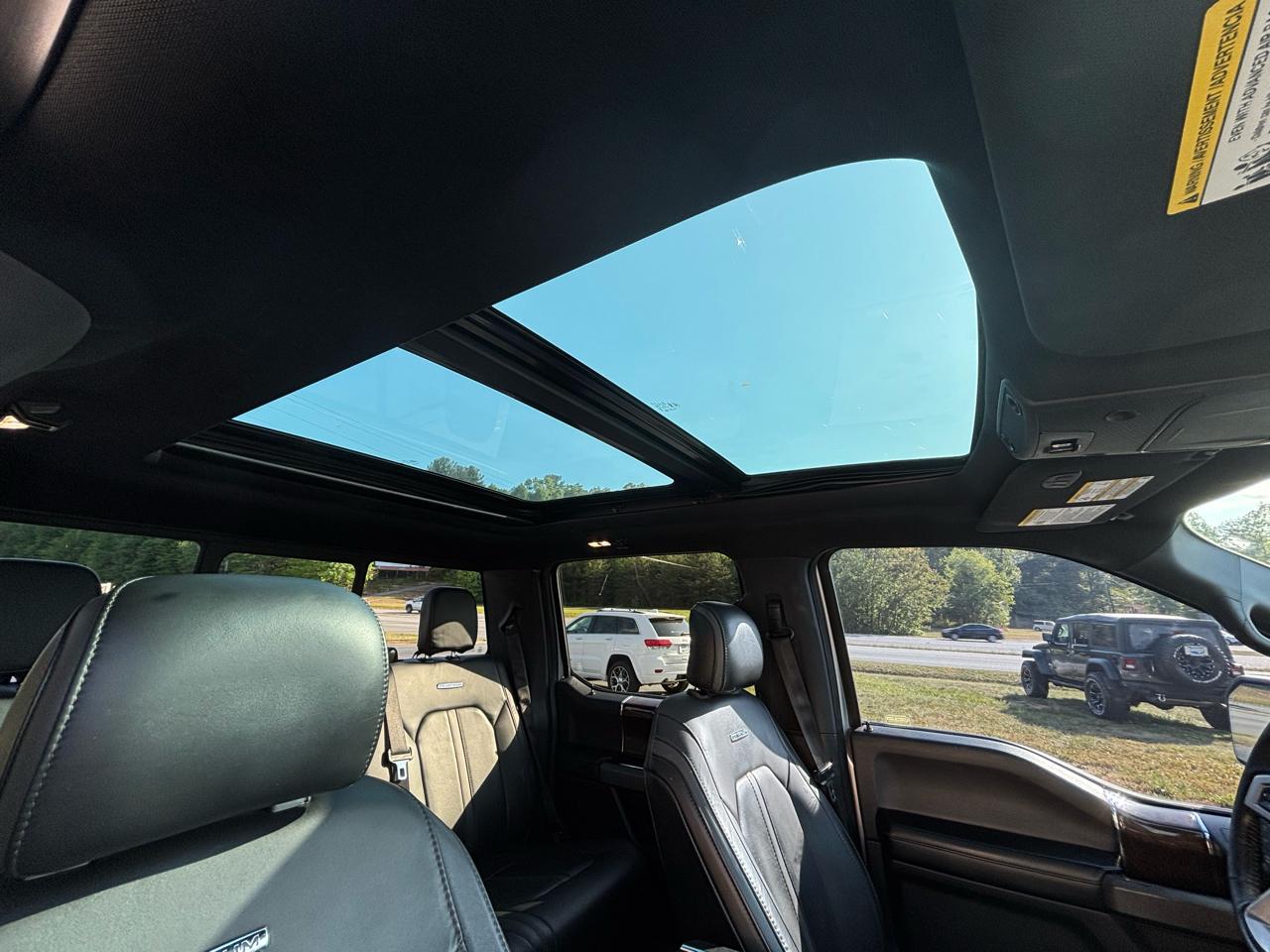 Ford F-150 Platinum SuperCrew 5.5-ft. Bed 4WD 2016