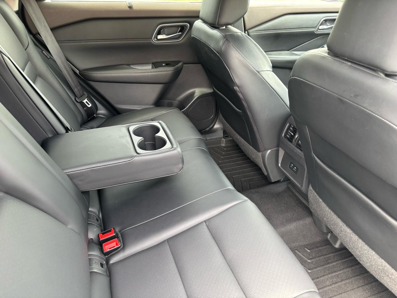 Nissan Rogue SV 2021