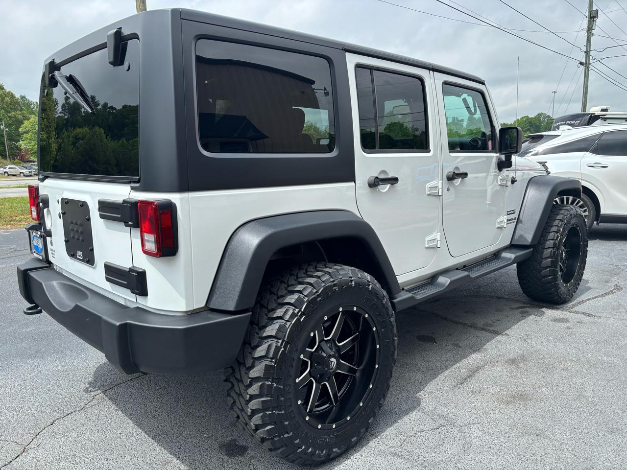 Jeep Wrangler Unlimited Sport 4WD 2013