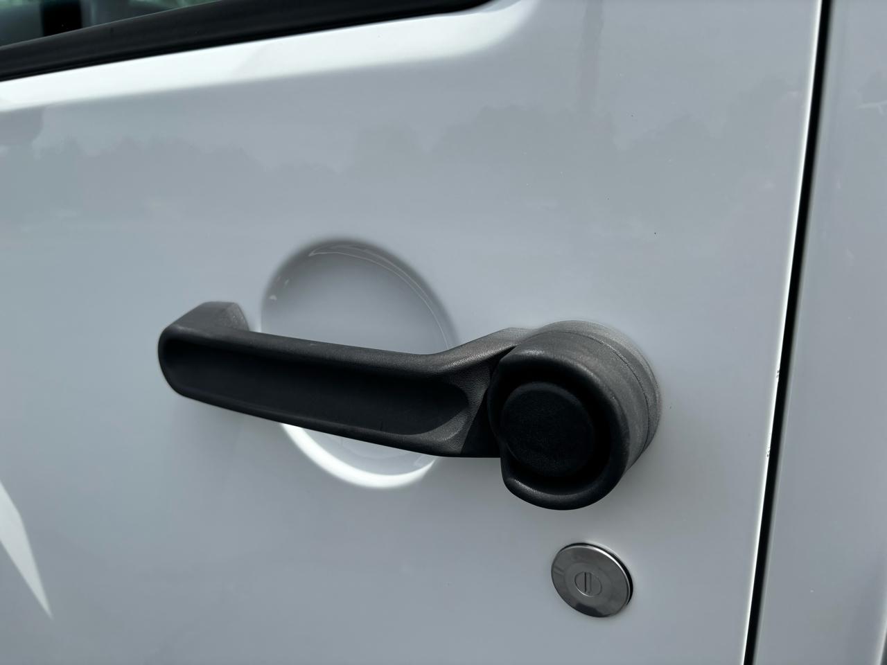 Jeep Wrangler Unlimited Sport 4WD 2013