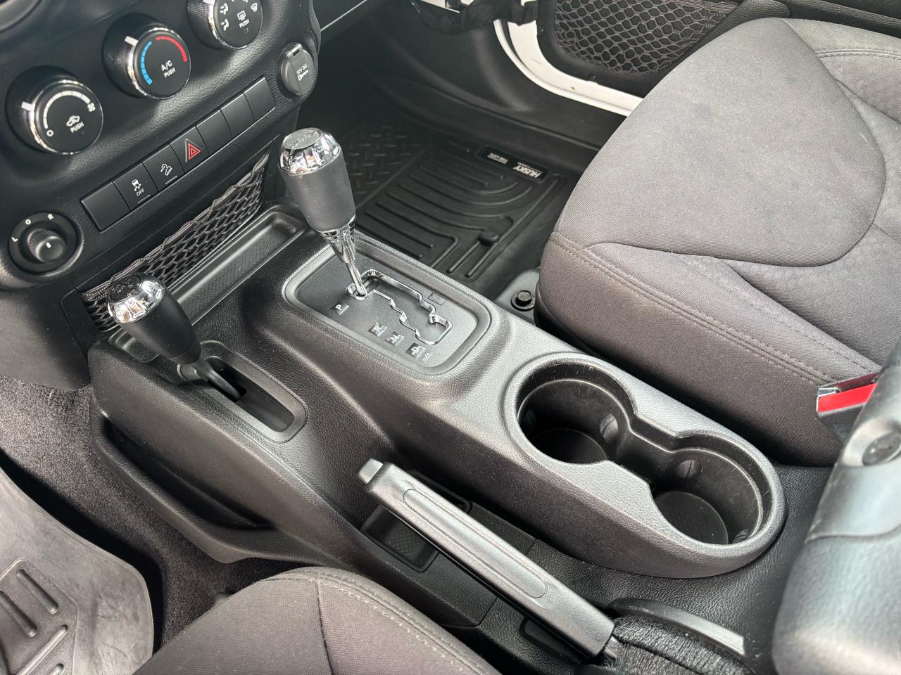 Jeep Wrangler Unlimited Sport 4WD 2013