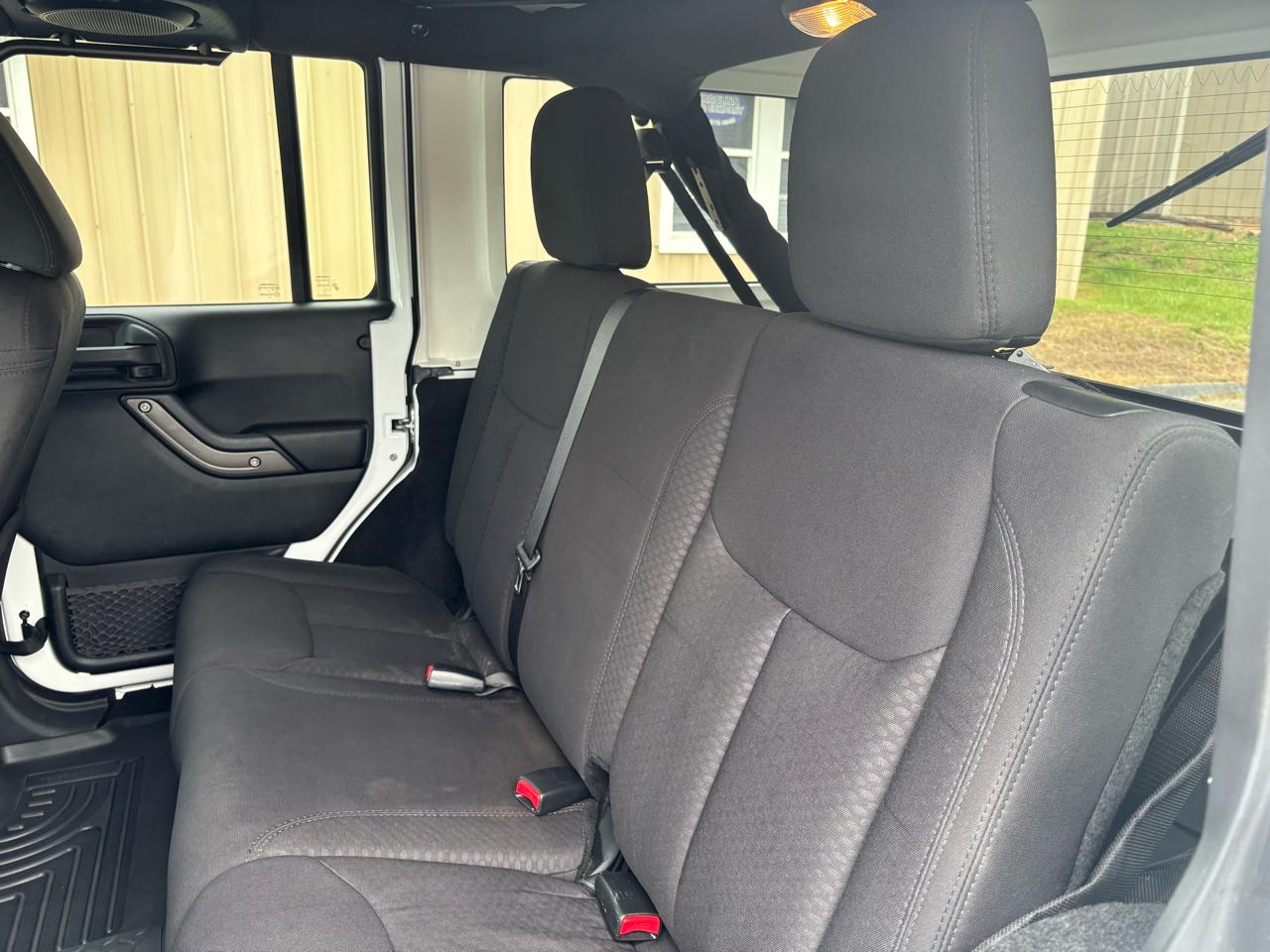 Jeep Wrangler Unlimited Sport 4WD 2013