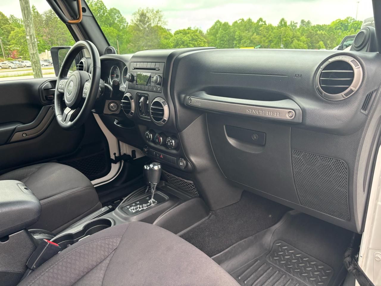 Jeep Wrangler Unlimited Sport 4WD 2013